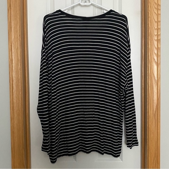 CAbi Crosswalk Black and White Stripe Long Sleeve Tee Size Medium - Picture 6 of 8